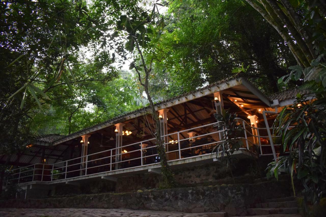 Plantation Hotel Helarambe Esterno foto