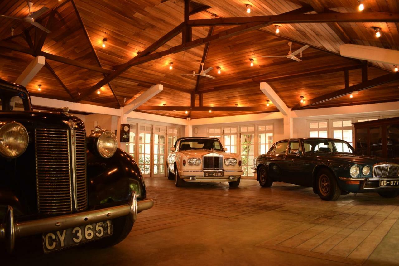 Plantation Hotel Helarambe Esterno foto