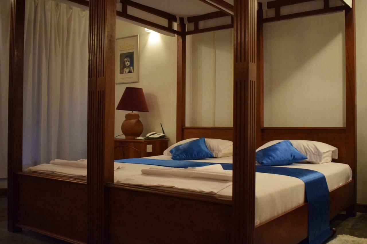 Plantation Hotel Helarambe Esterno foto